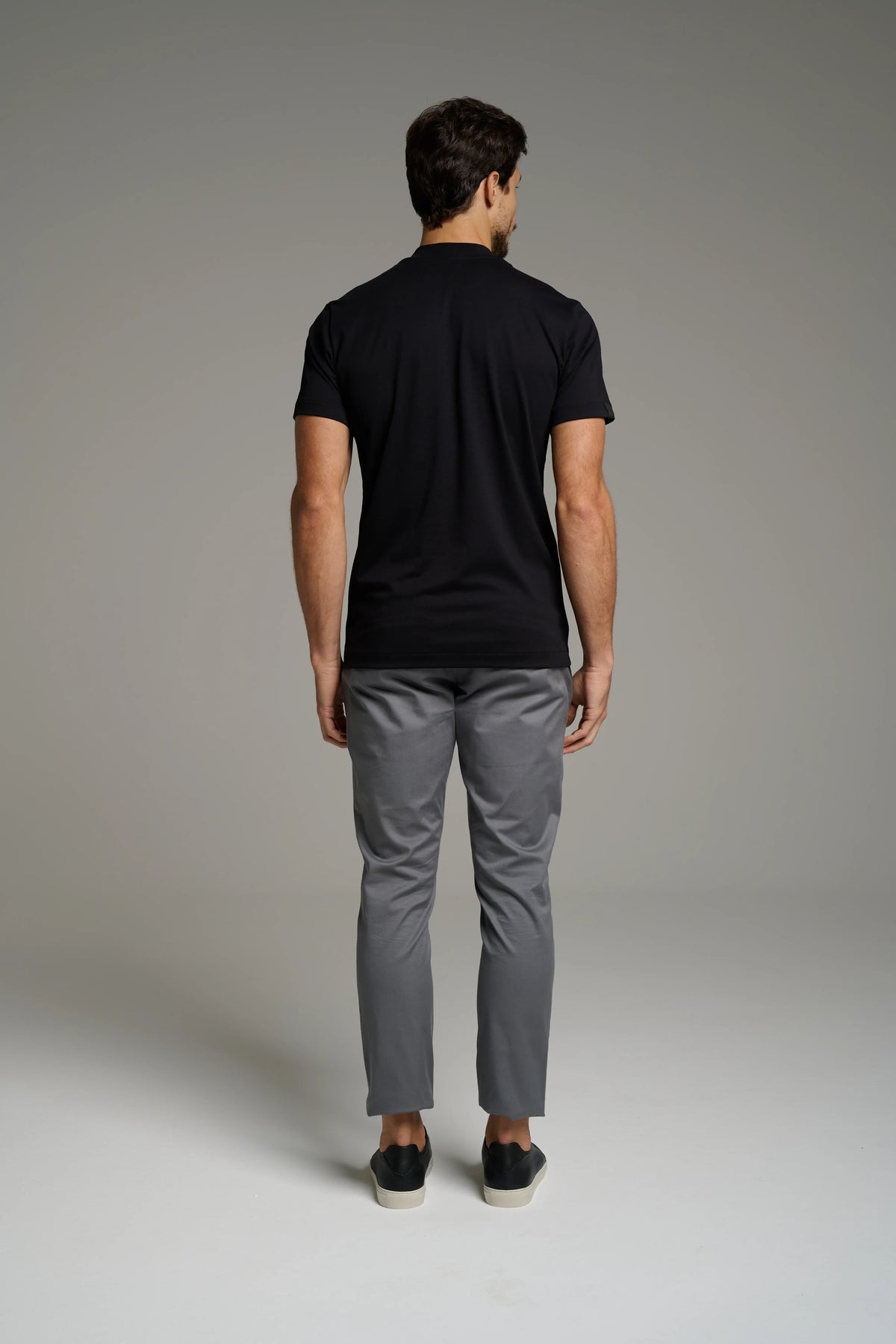 Pima High-Neck T-Shirt – Short Sleeve