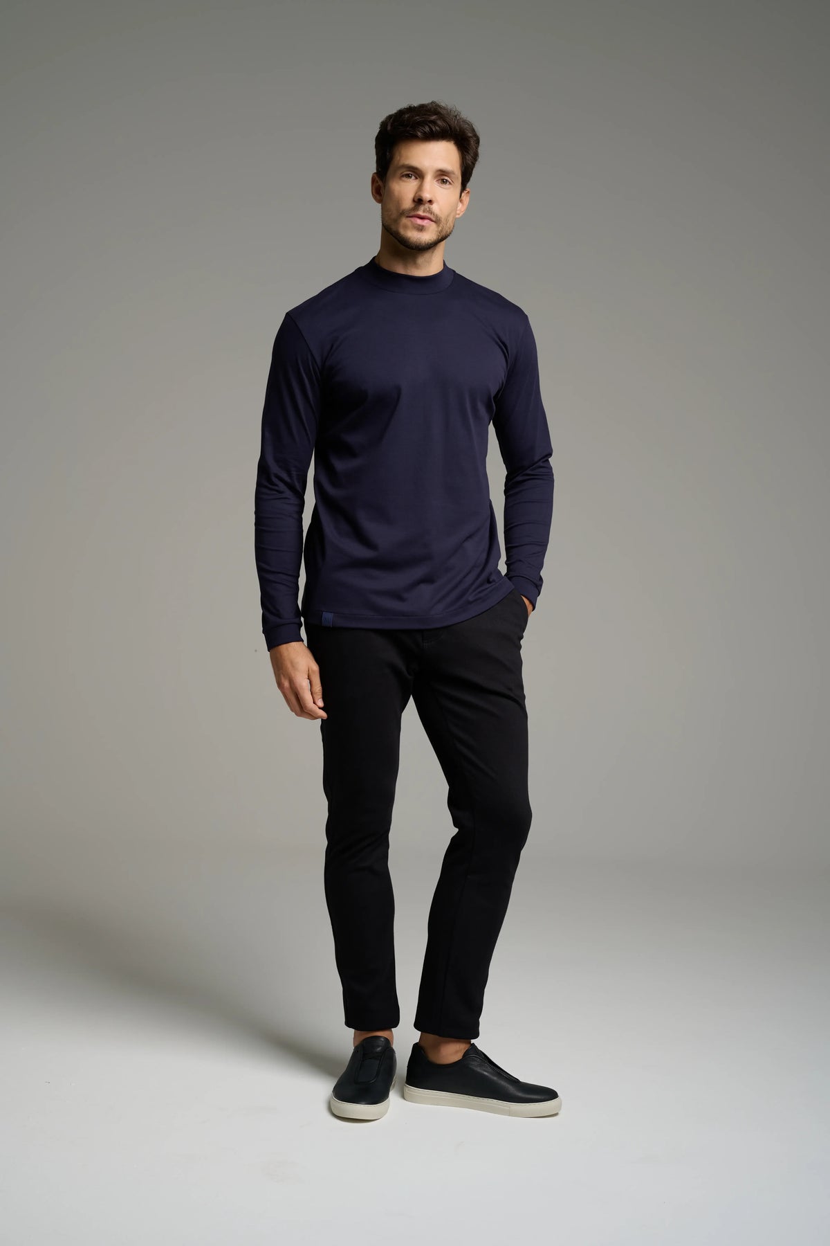 Pima High-Neck T-Shirt – Long Sleeve