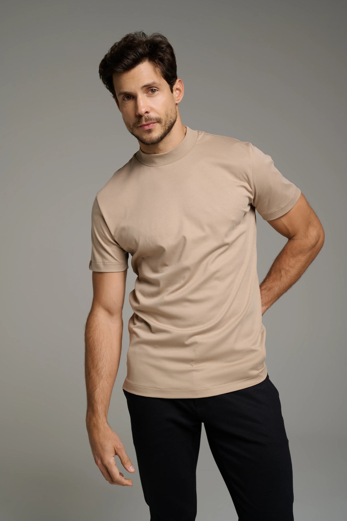 Pima High-Neck T-Shirt – Short Sleeve
