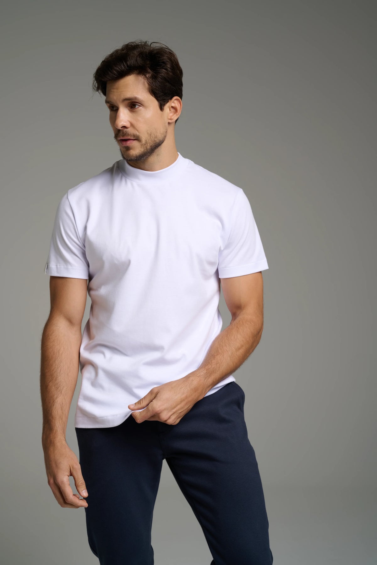 Pima High-Neck T-Shirt – Short Sleeve